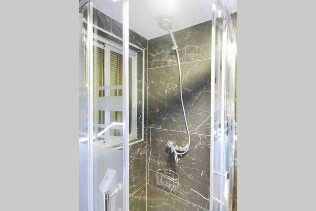 Апартаменты Acogedor Apartamento En El Centro De Сантандер Экстерьер фото